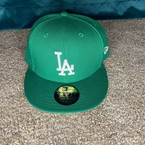 LA fitted lids hat